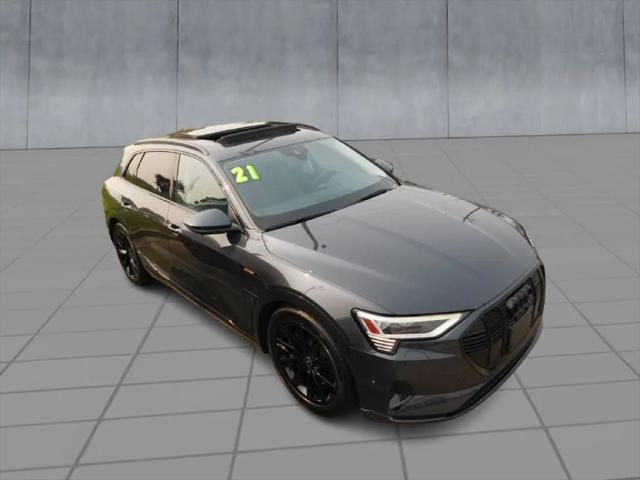 2021 Audi e-tron Premium quattro