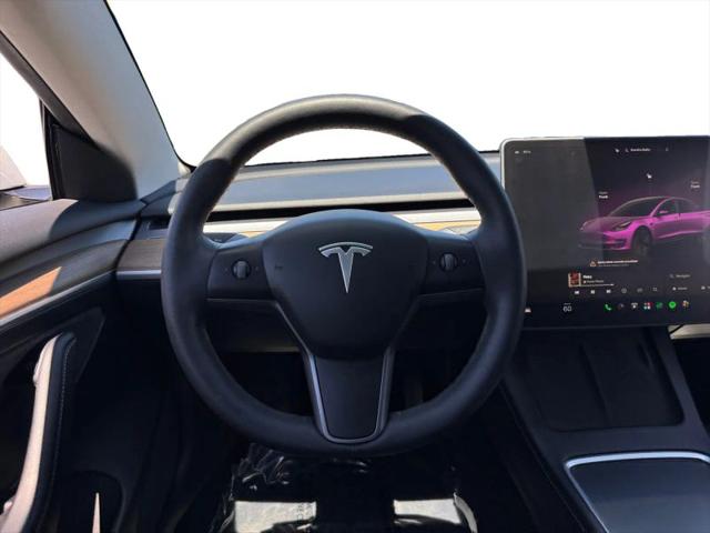 2022 Tesla Model 3 Rear-Wheel Drive