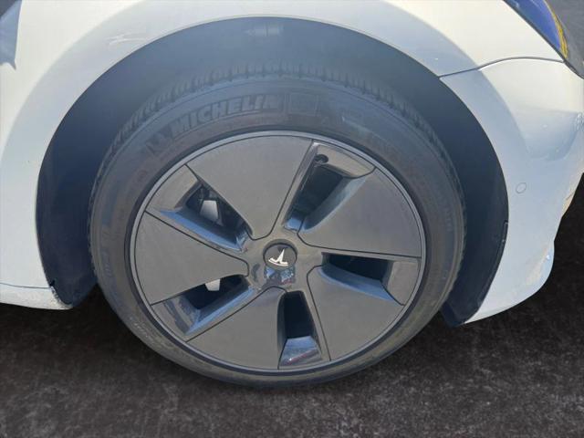 2022 Tesla Model 3 Rear-Wheel Drive
