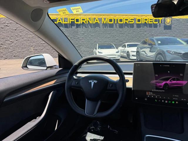 2022 Tesla Model 3 Rear-Wheel Drive
