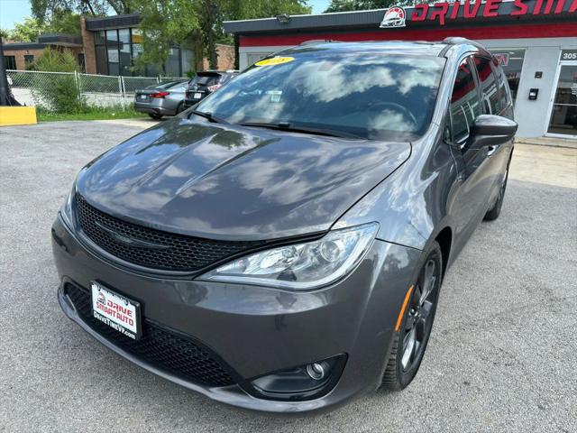 2018 Chrysler Pacifica Touring L Plus