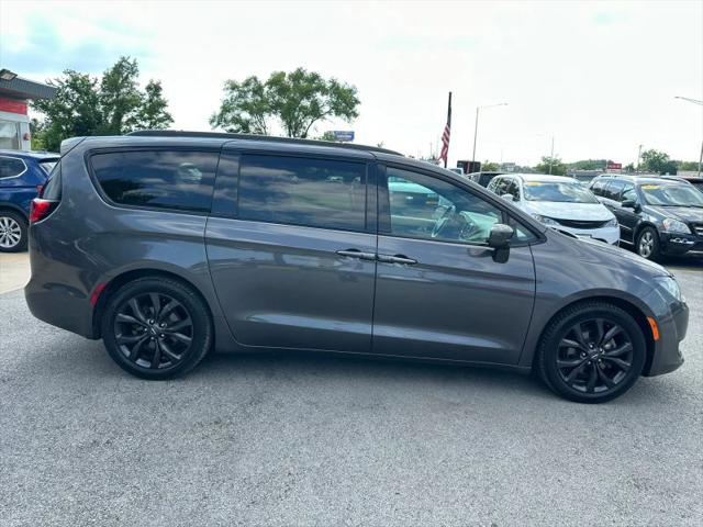 2018 Chrysler Pacifica Touring L Plus