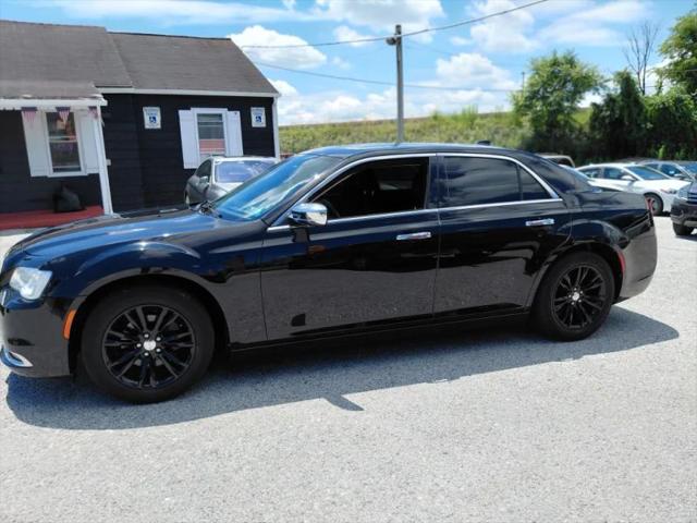 2016 Chrysler 300 300C for sale in Lancaster, PA