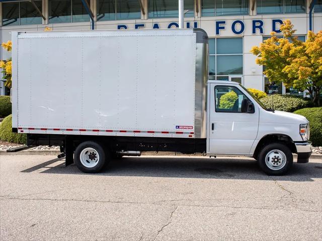 2027 Ford E-450 Cutaway E-450 for sale in Virginia Beach, VA