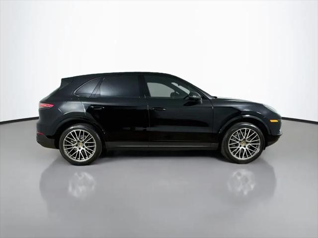 2023 Porsche Cayenne Platinum Edition
