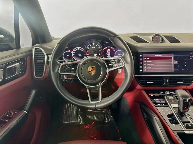 2023 Porsche Cayenne Platinum Edition
