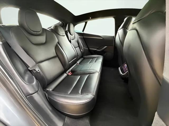 2022 Tesla Model S Dual Motor All-Wheel Drive