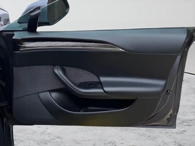 2022 Tesla Model S Dual Motor All-Wheel Drive