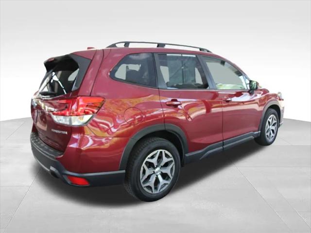 2022 Subaru Forester Premium