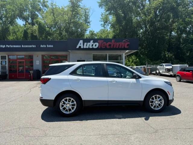 2022 Chevrolet Equinox AWD 1FL for sale in New Milford, CT