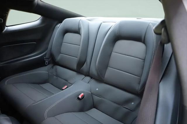 2015 Ford Mustang V6