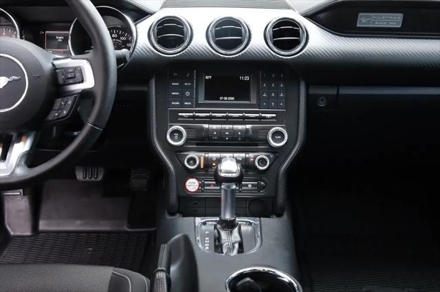 2015 Ford Mustang V6