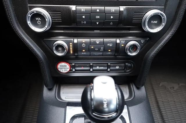 2015 Ford Mustang V6