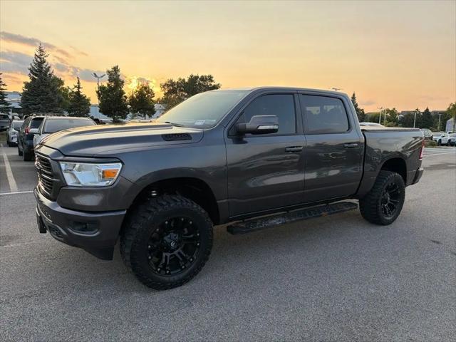 2019 Ram 1500 Big Horn/Lone Star Crew Cab 4x4 5'7" Box for sale in Schaumburg, IL
