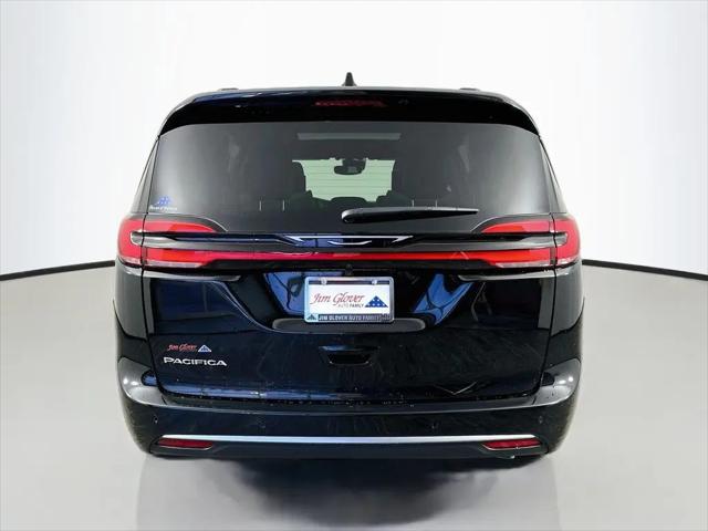 2027 Chrysler Pacifica Pinnacle