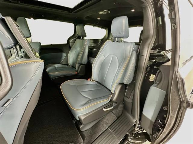 2027 Chrysler Pacifica Pinnacle