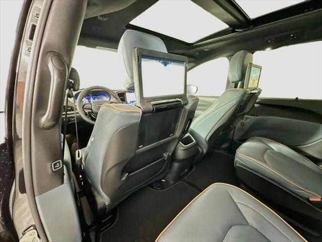 2027 Chrysler Pacifica Pinnacle