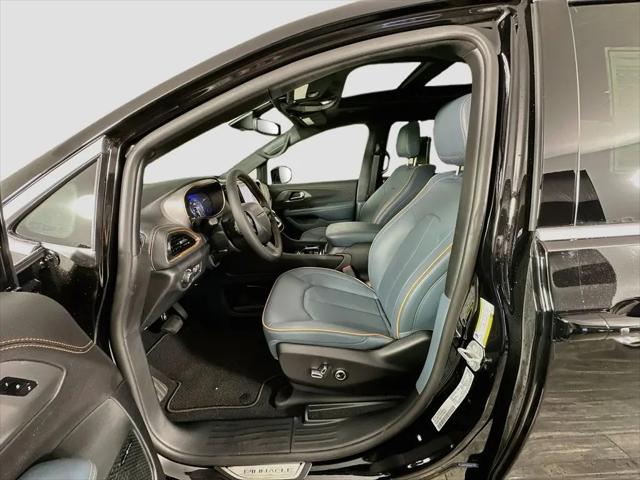 2027 Chrysler Pacifica Pinnacle