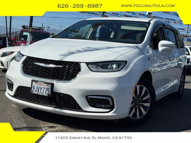 2022 Chrysler Pacifica Touring L for sale in El Monte, CA