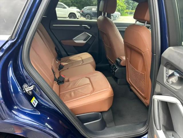 2022 Audi Q3 Premium 45 TFSI S line quattro Tiptronic