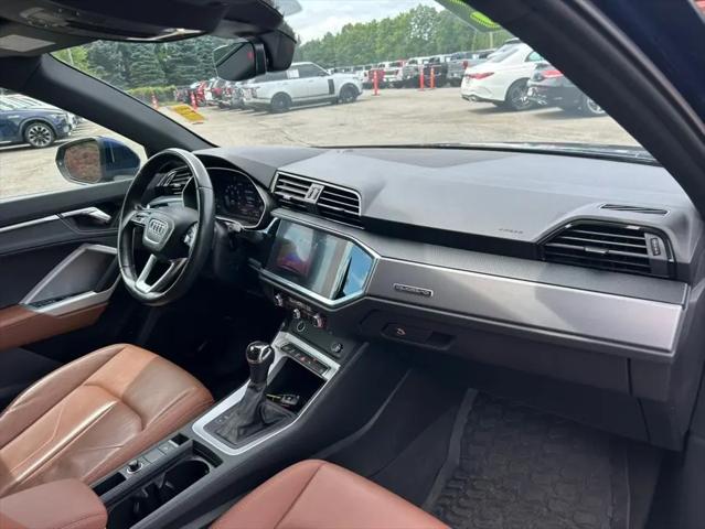 2022 Audi Q3 Premium 45 TFSI S line quattro Tiptronic