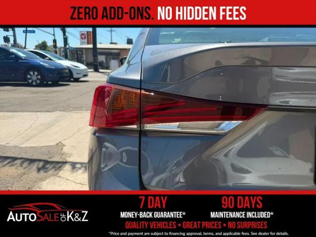 2017 Lexus IS 200t 200t