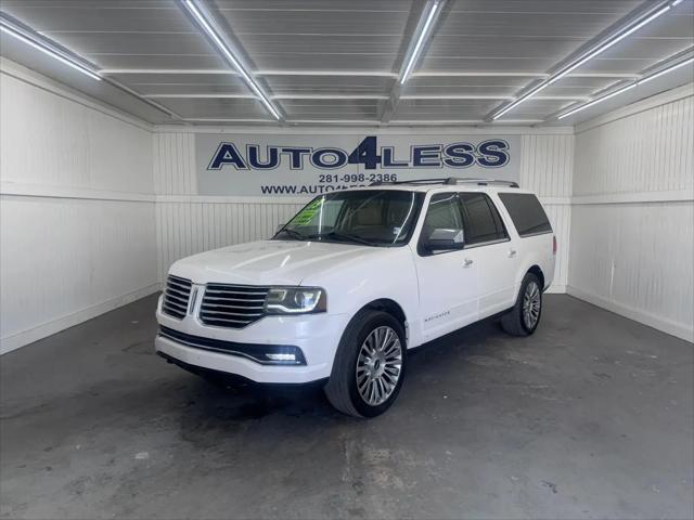 2015 Lincoln Navigator L Standard for sale in Pasadena, TX
