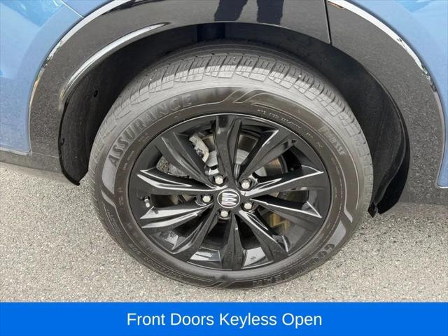 2024 Buick NV Sport Touring FWD