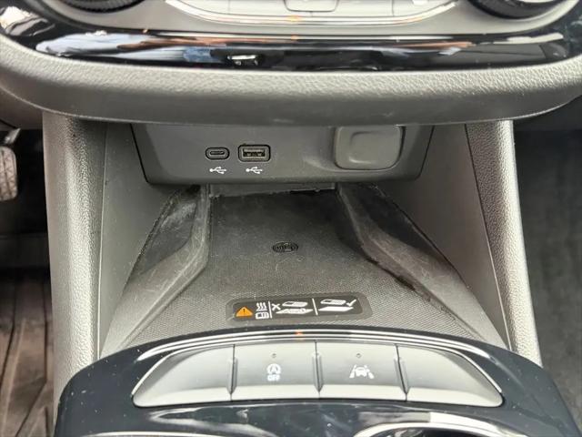 2024 Buick NV Sport Touring FWD