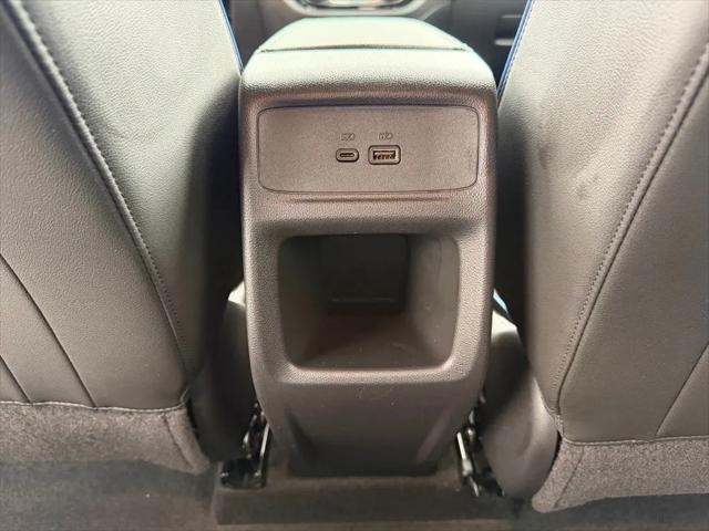 2024 Buick NV Sport Touring FWD