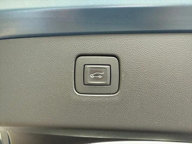 2024 Buick NV Sport Touring FWD