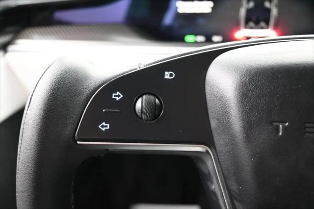2023 Tesla Model X Plaid Tri Motor All-Wheel Drive