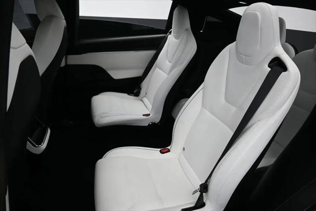 2023 Tesla Model X Plaid Tri Motor All-Wheel Drive