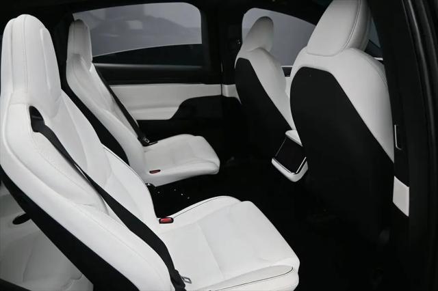 2023 Tesla Model X Plaid Tri Motor All-Wheel Drive