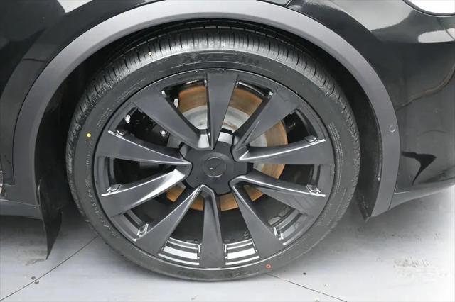 2023 Tesla Model X Plaid Tri Motor All-Wheel Drive