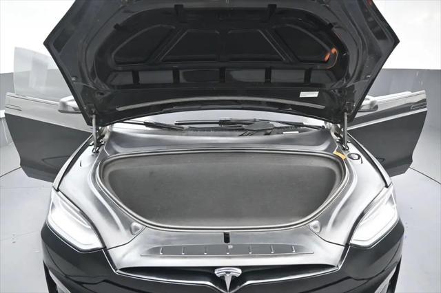 2023 Tesla Model X Plaid Tri Motor All-Wheel Drive