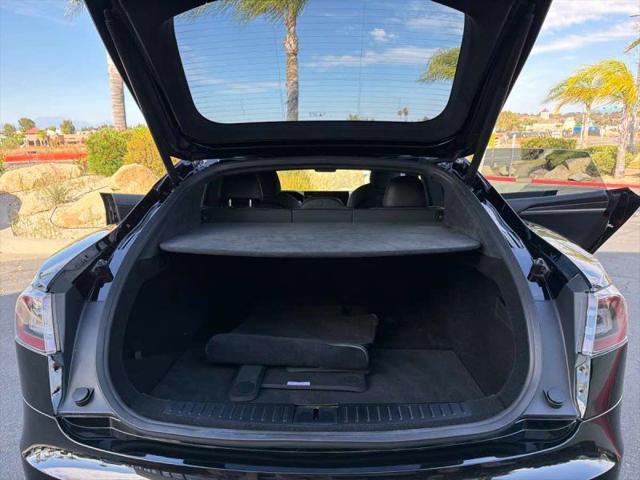 2021 Tesla Model S Plaid Tri Motor All-Wheel Drive