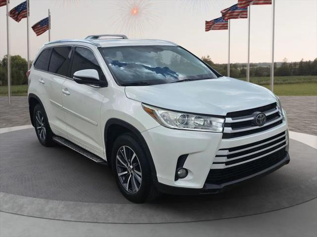 2018 Toyota Highlander XLE for sale in Sugar Land, TX