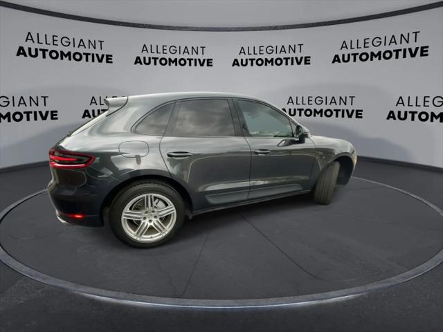 2017 Porsche Macan S