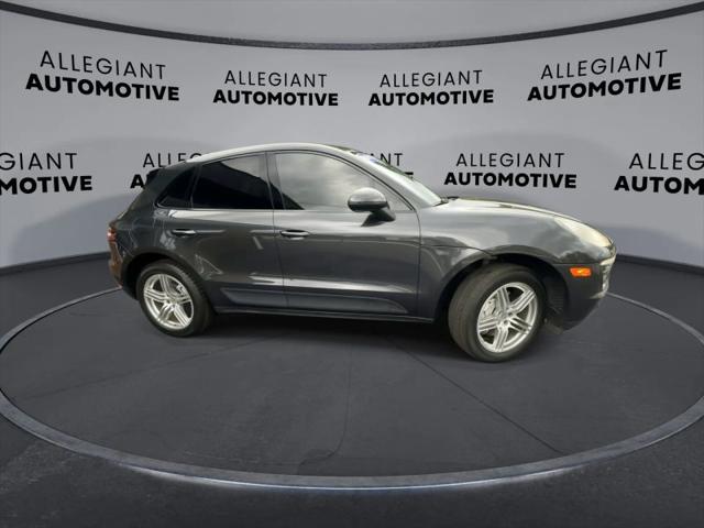 2017 Porsche Macan S
