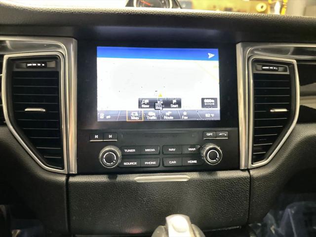 2017 Porsche Macan S