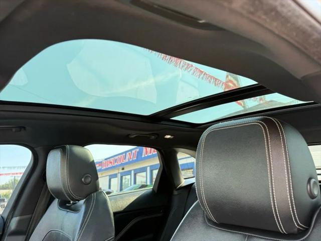 2018 Jaguar F-PACE 30t R-Sport
