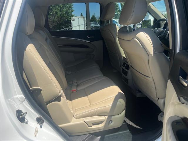 2015 Acura MDX Advance Pkg w/Entertainment Pkg