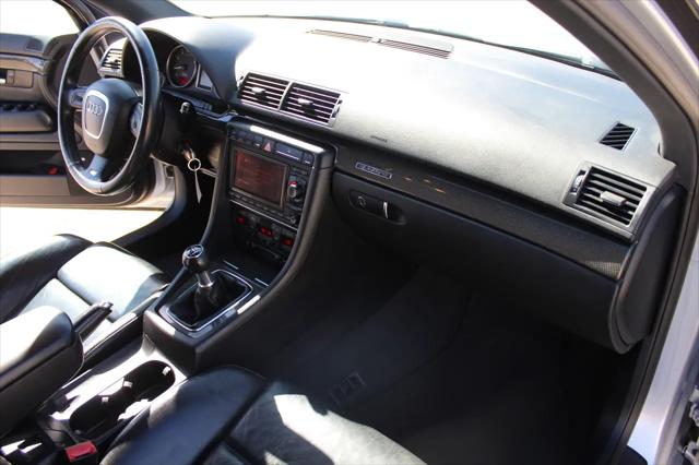 2005 Audi S4 4.2 Avant