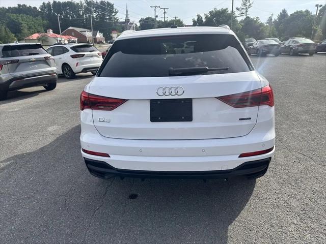 2025 Audi Q3 Premium 45 TFSI S line quattro Tiptronic