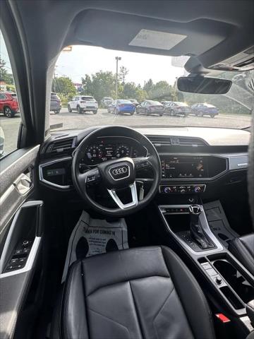 2025 Audi Q3 Premium 45 TFSI S line quattro Tiptronic