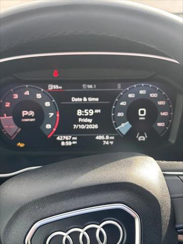 2025 Audi Q3 Premium 45 TFSI S line quattro Tiptronic