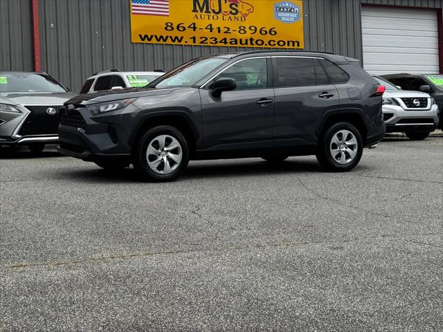 2021 Toyota RAV4 LE