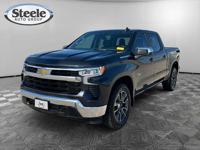 2023 Chevrolet Silverado 1500 4WD Crew Cab Standard Bed LT for sale in Gonzales, TX