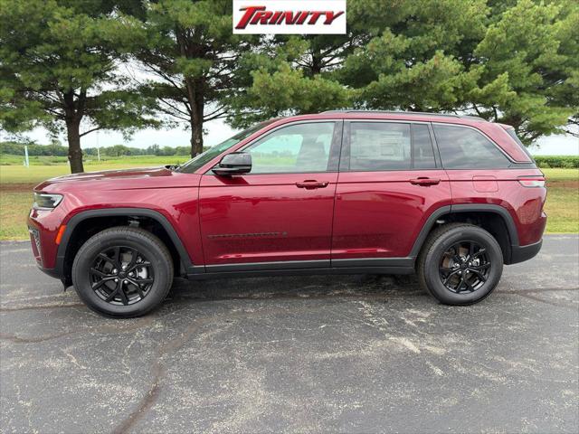 2026 Jeep Grand Cherokee Altitude 4x4 for sale in Taylorville, IL